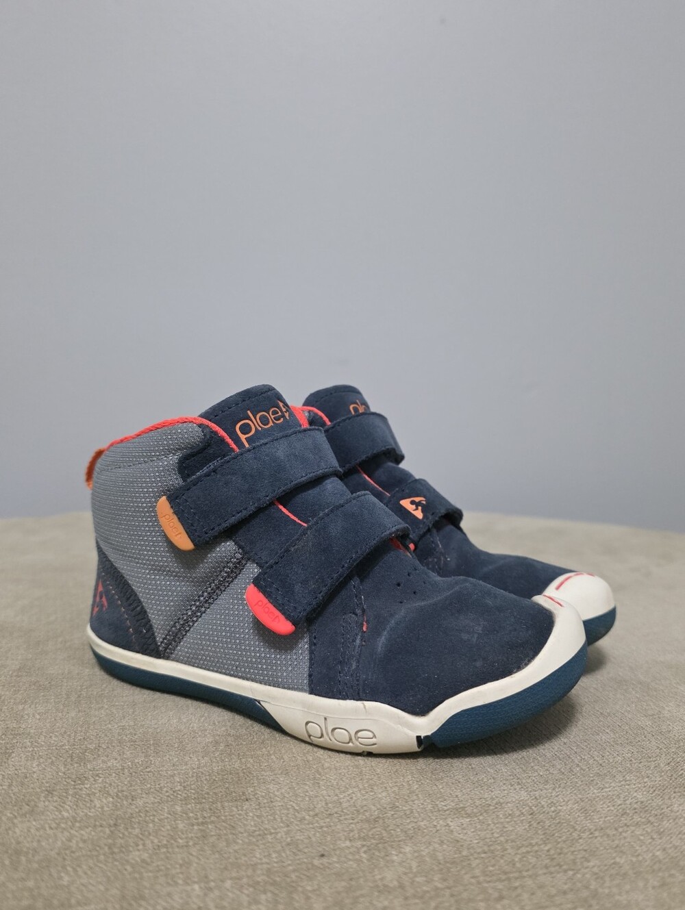 plae Max Kids High Top Sneakers In Astro Blue Size 11